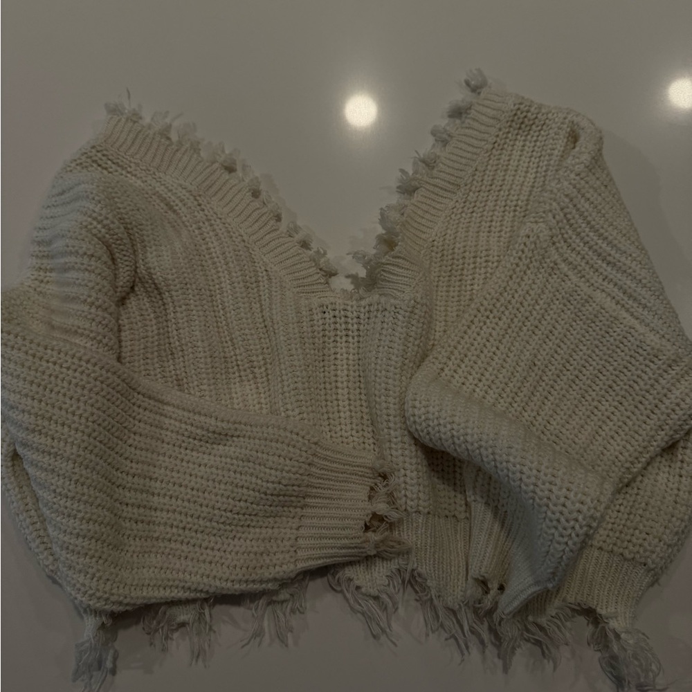 Zaful Cream V-Neck Ribbed Sweater